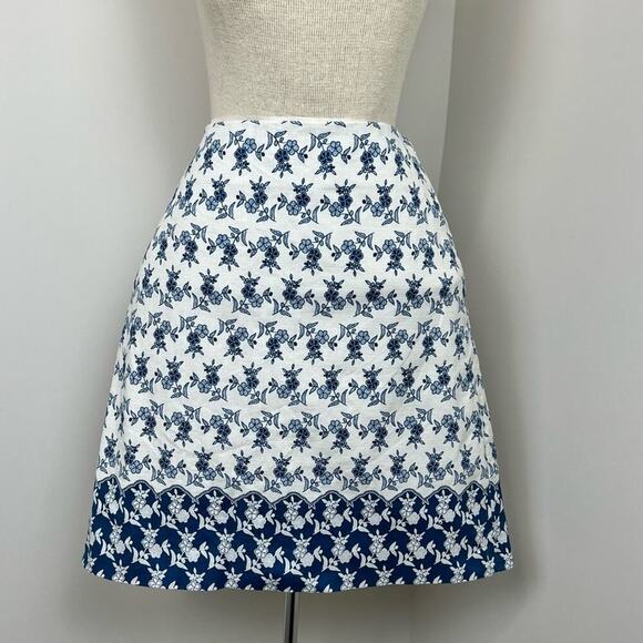 Loft Outlet White & Blue Short A-Line Side Zip Cotton Mini Skirt size 00P (82b) - Picture 1 of 5